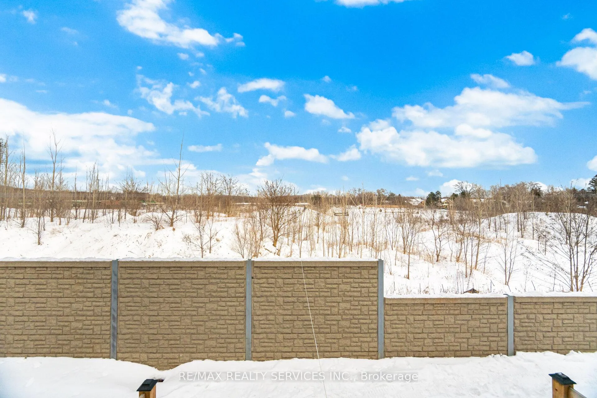 Photo 26 of Unit 80, 1121 Cooke Boulevard, Burlington, LaSalle — HOMEH