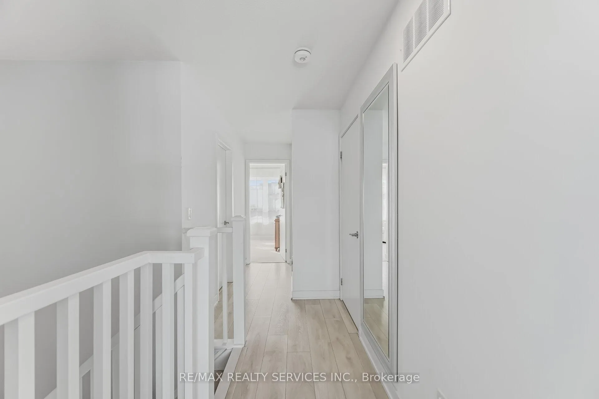 Photo 31 of Unit 80, 1121 Cooke Boulevard, Burlington, LaSalle — HOMEH
