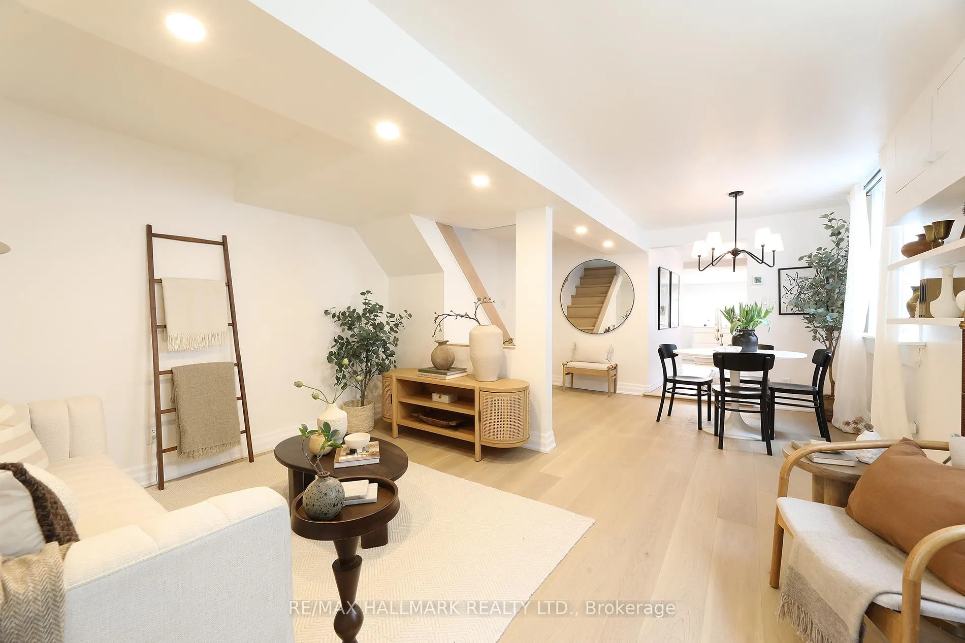 Photo 11 of 53 Craven Road, Toronto, Greenwood-Coxwell — HOMEH