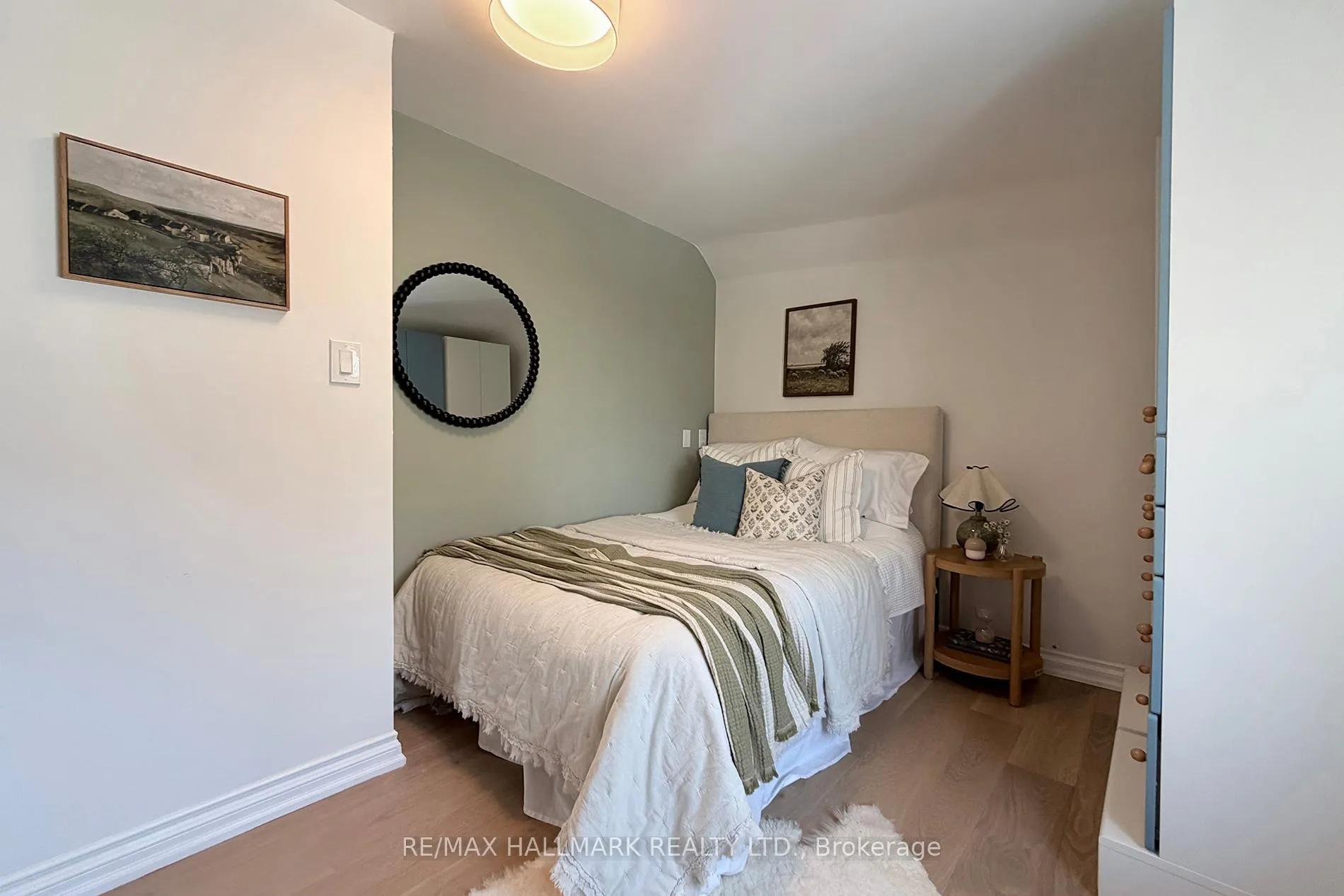 Photo 15 of 53 Craven Road, Toronto, Greenwood-Coxwell — HOMEH