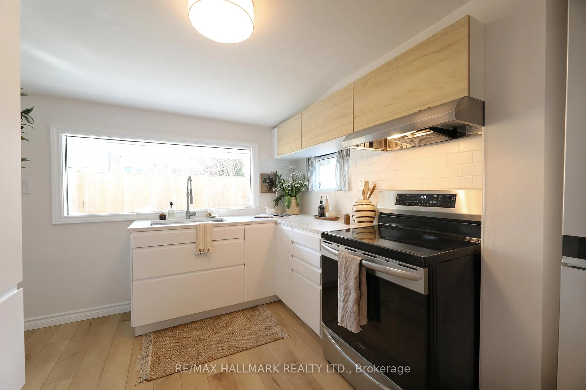 Photo 22 of 53 Craven Road, Toronto, Greenwood-Coxwell — HOMEH
