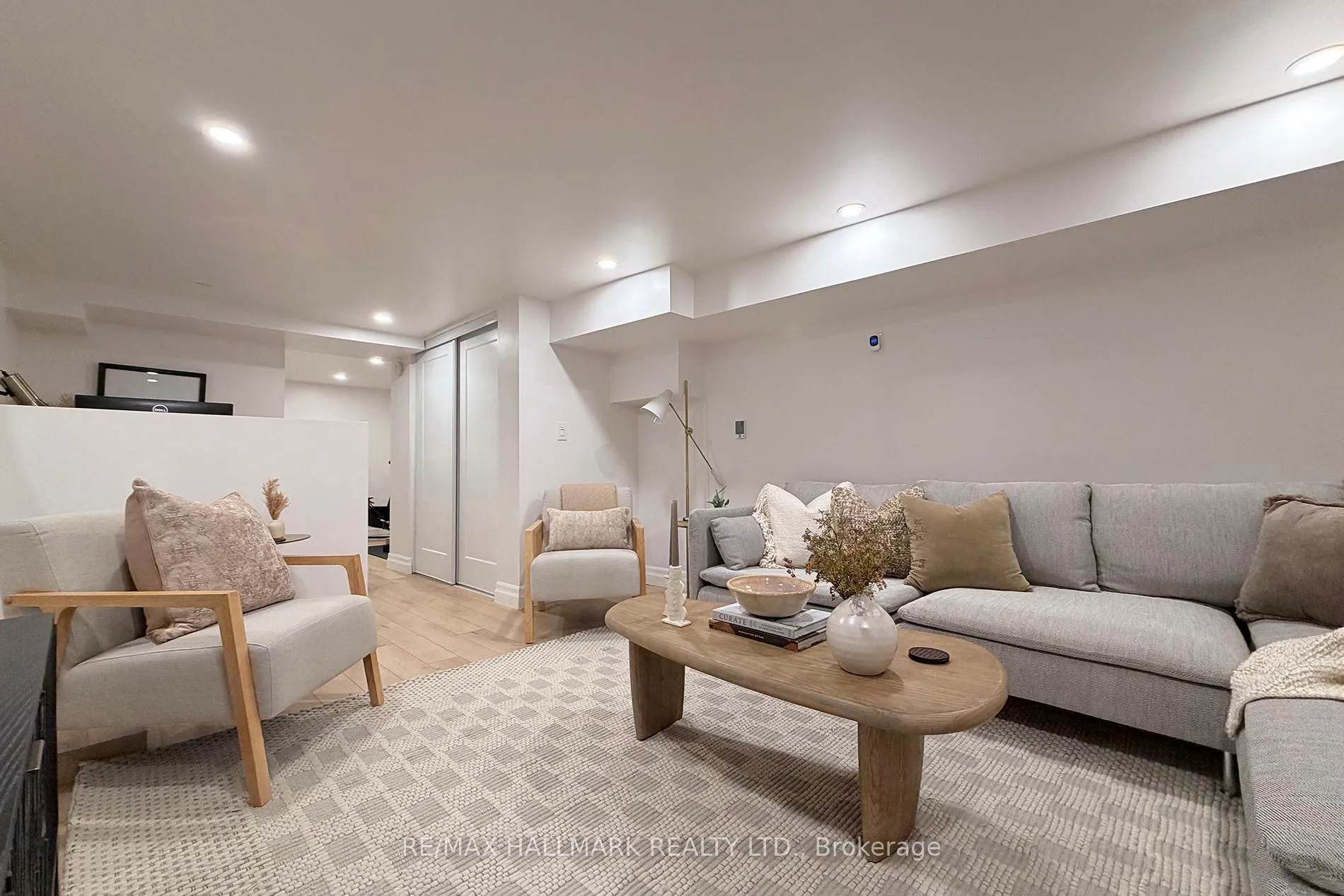 Photo 24 of 53 Craven Road, Toronto, Greenwood-Coxwell — HOMEH
