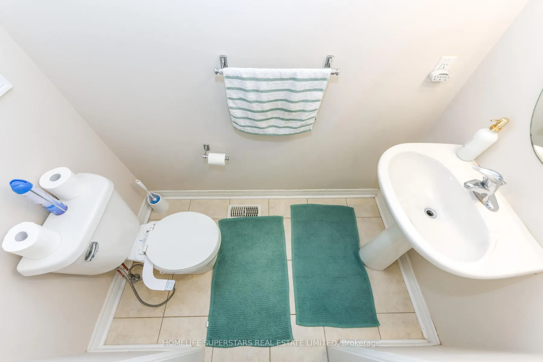 Photo 9 of Unit 19, 2019 Trawden Way, Oakville, Bronte Creek — HOMEH