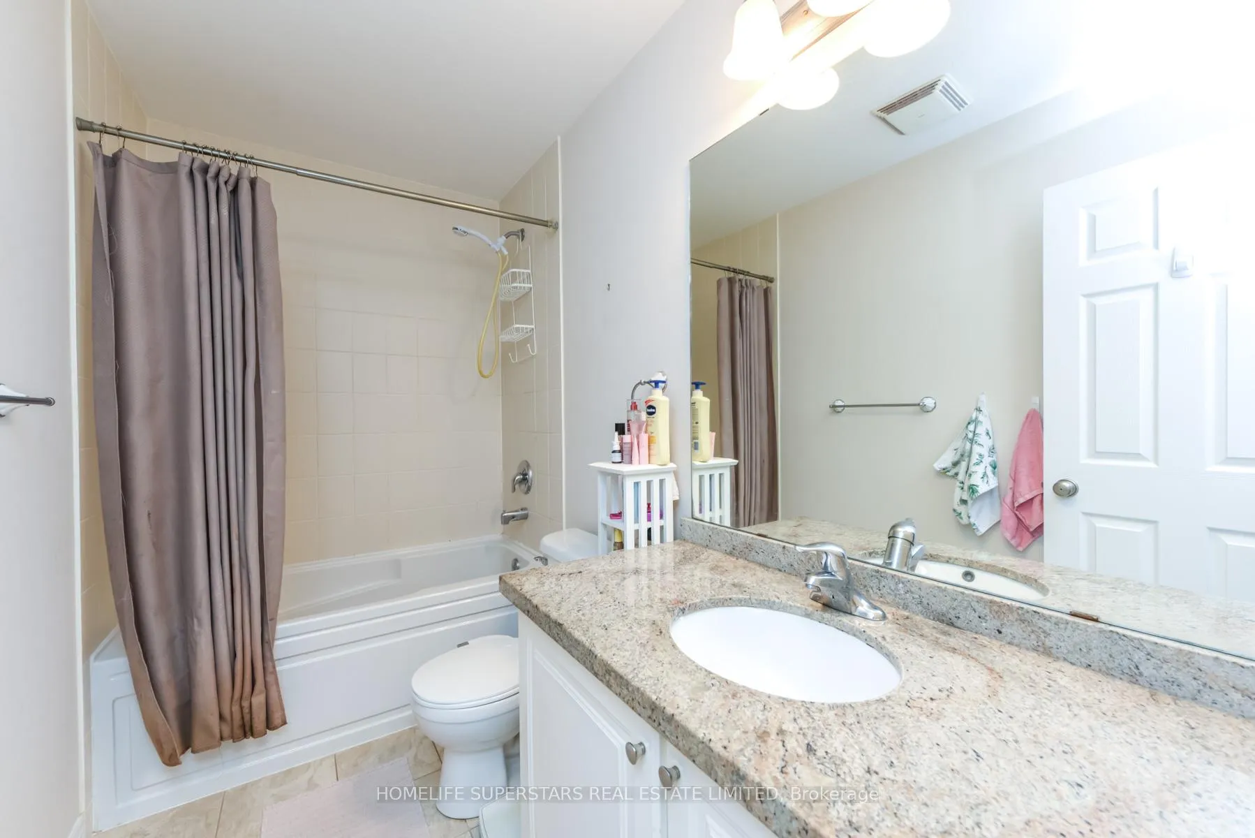 Photo 26 of Unit 19, 2019 Trawden Way, Oakville, Bronte Creek — HOMEH