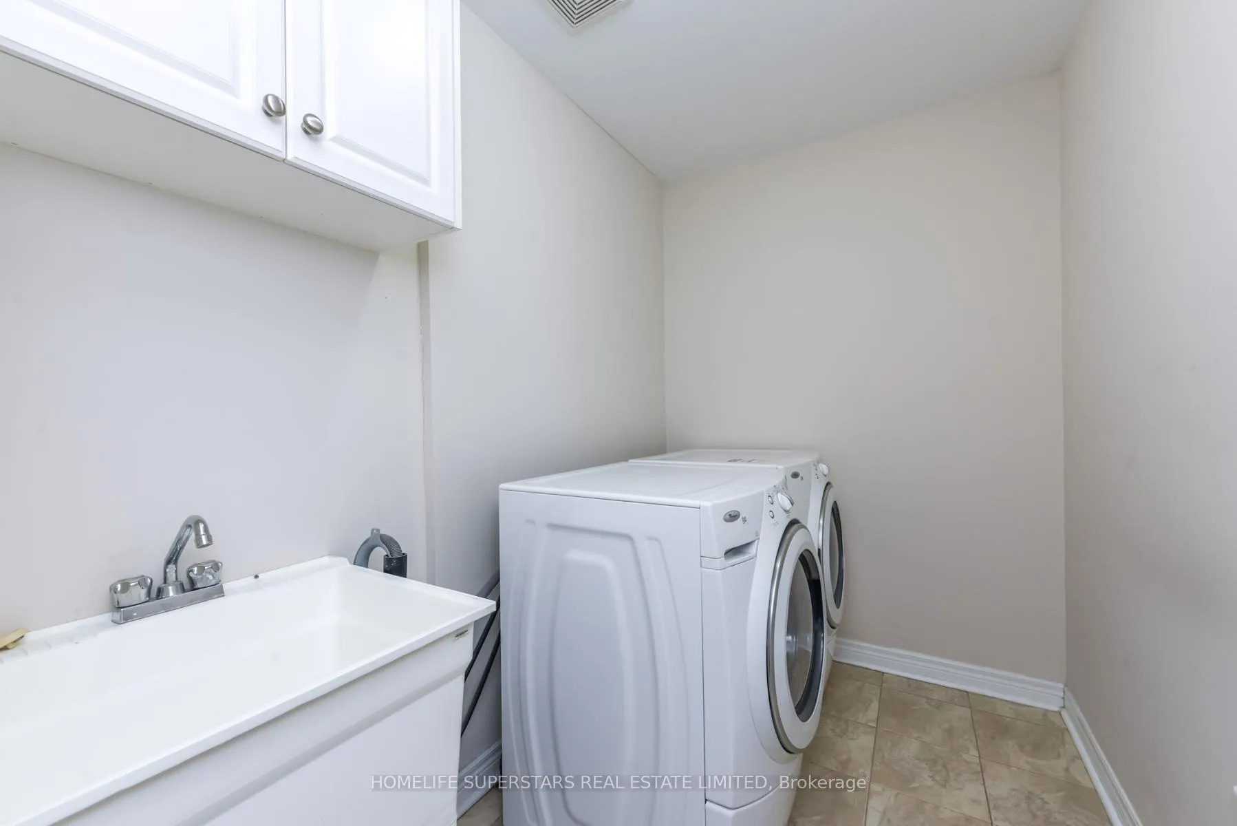 Photo 32 of Unit 19, 2019 Trawden Way, Oakville, Bronte Creek — HOMEH