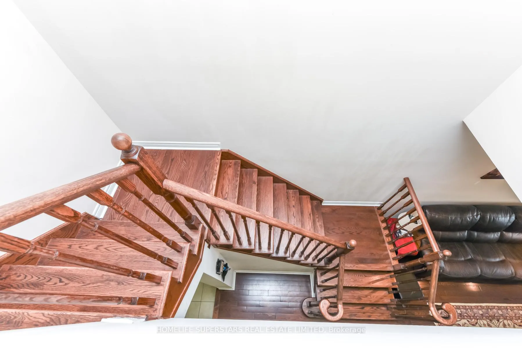 Photo 33 of Unit 19, 2019 Trawden Way, Oakville, Bronte Creek — HOMEH