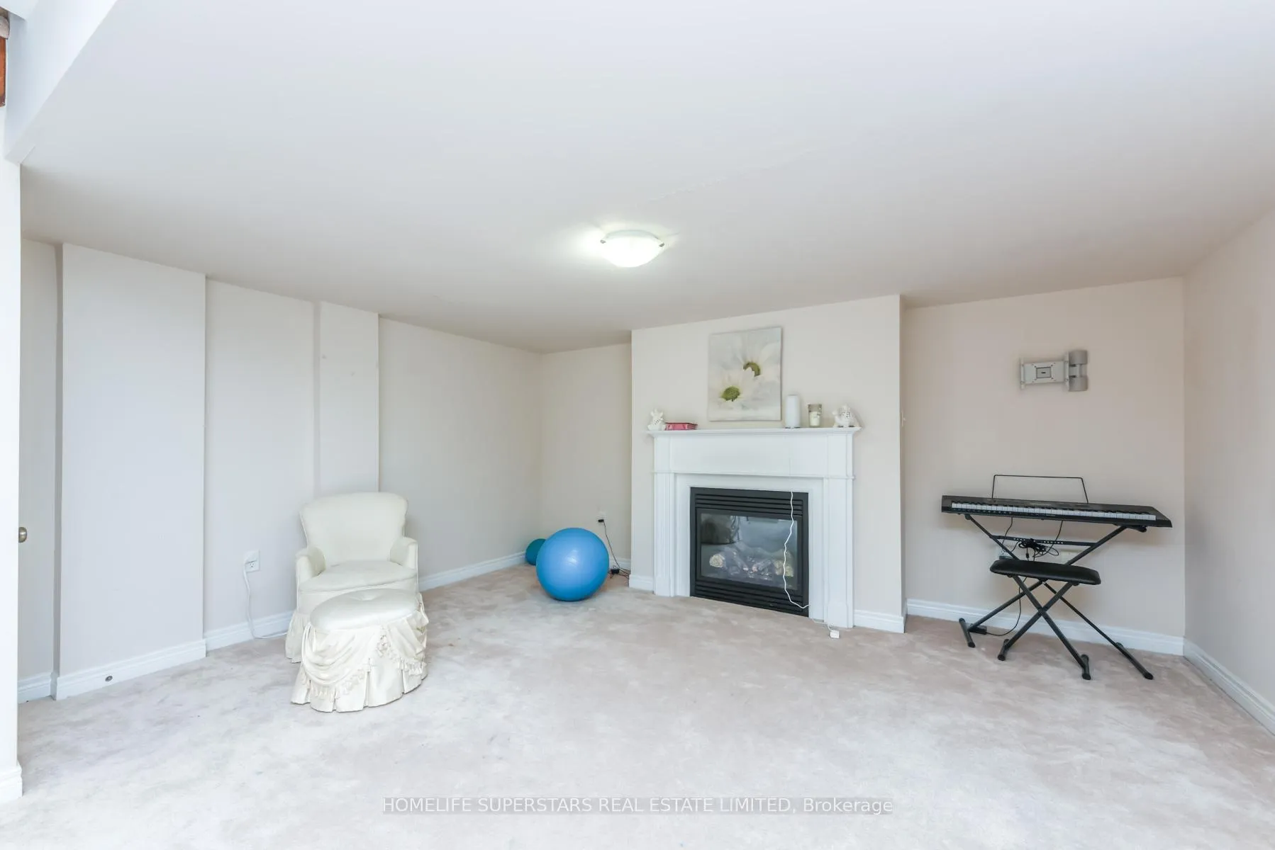 Photo 34 of Unit 19, 2019 Trawden Way, Oakville, Bronte Creek — HOMEH