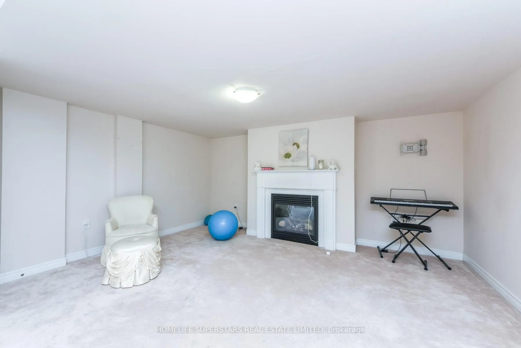 Photo 35 of Unit 19, 2019 Trawden Way, Oakville, Bronte Creek — HOMEH