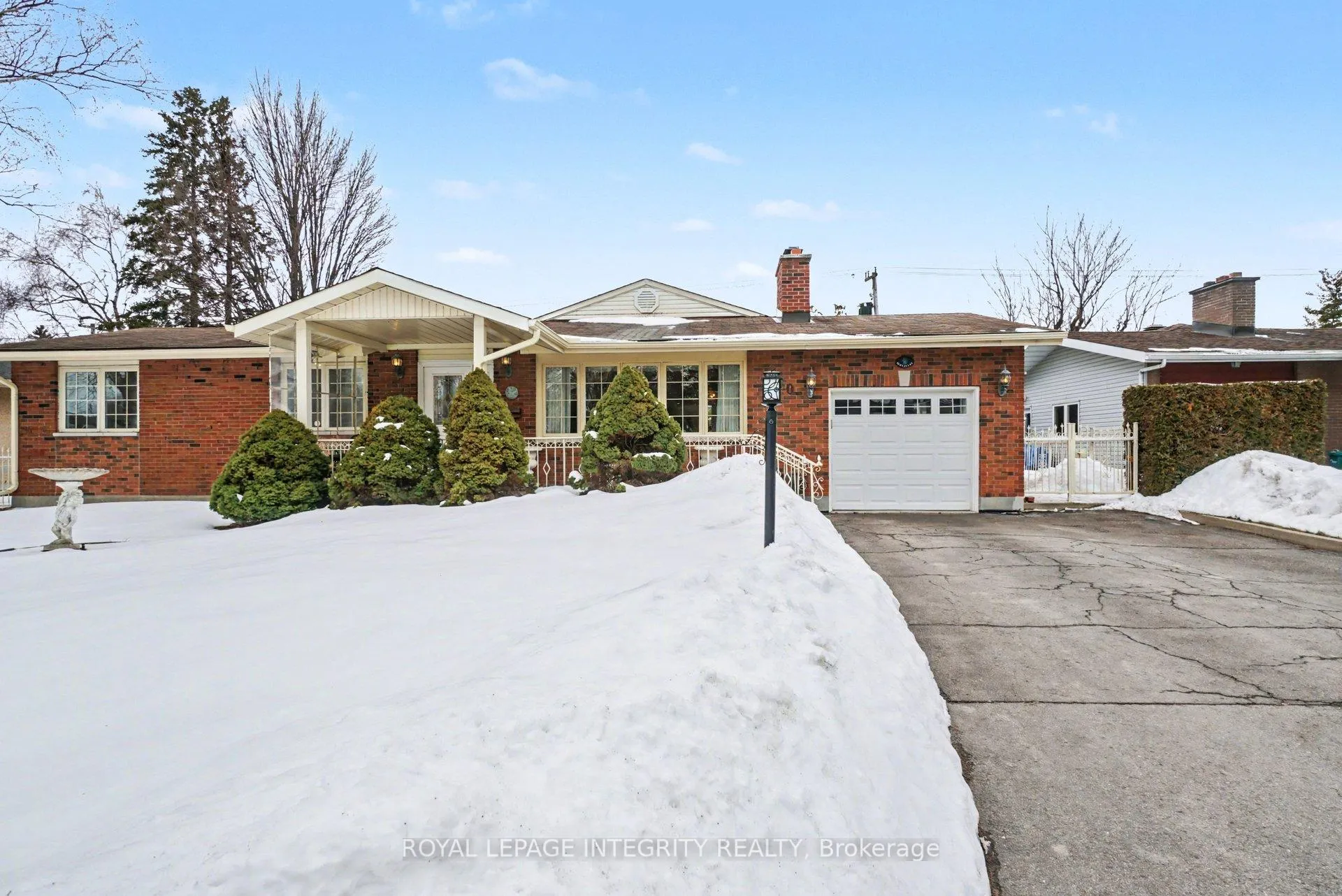 Photo 1 of 50 Higwood Drive, Ottawa, City View/Skyline/Fisher Heights/Parkwood Hills — HOMEH