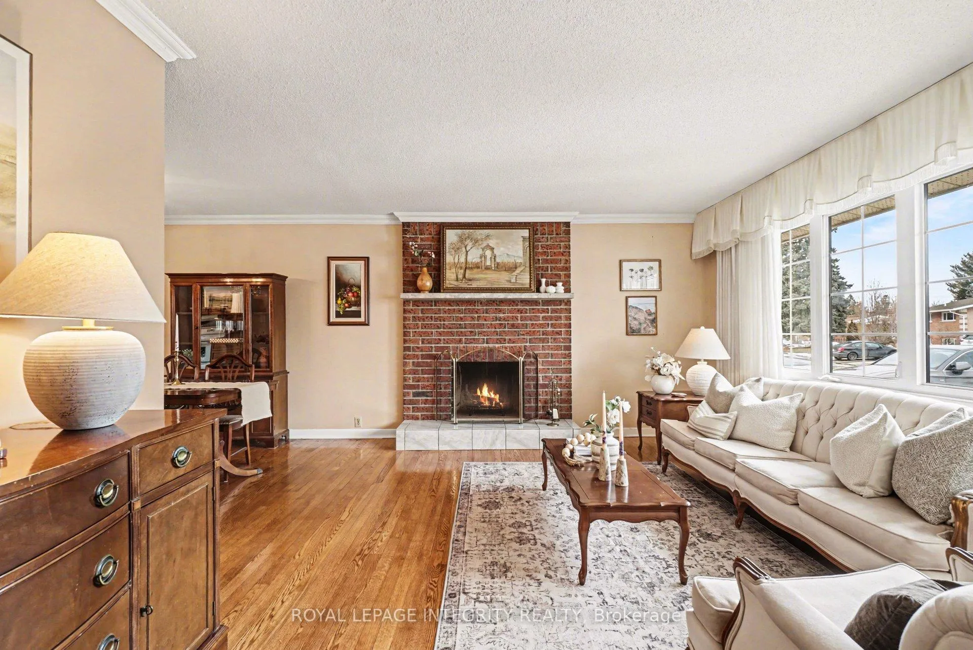 Photo 6 of 50 Higwood Drive, Ottawa, City View/Skyline/Fisher Heights/Parkwood Hills — HOMEH