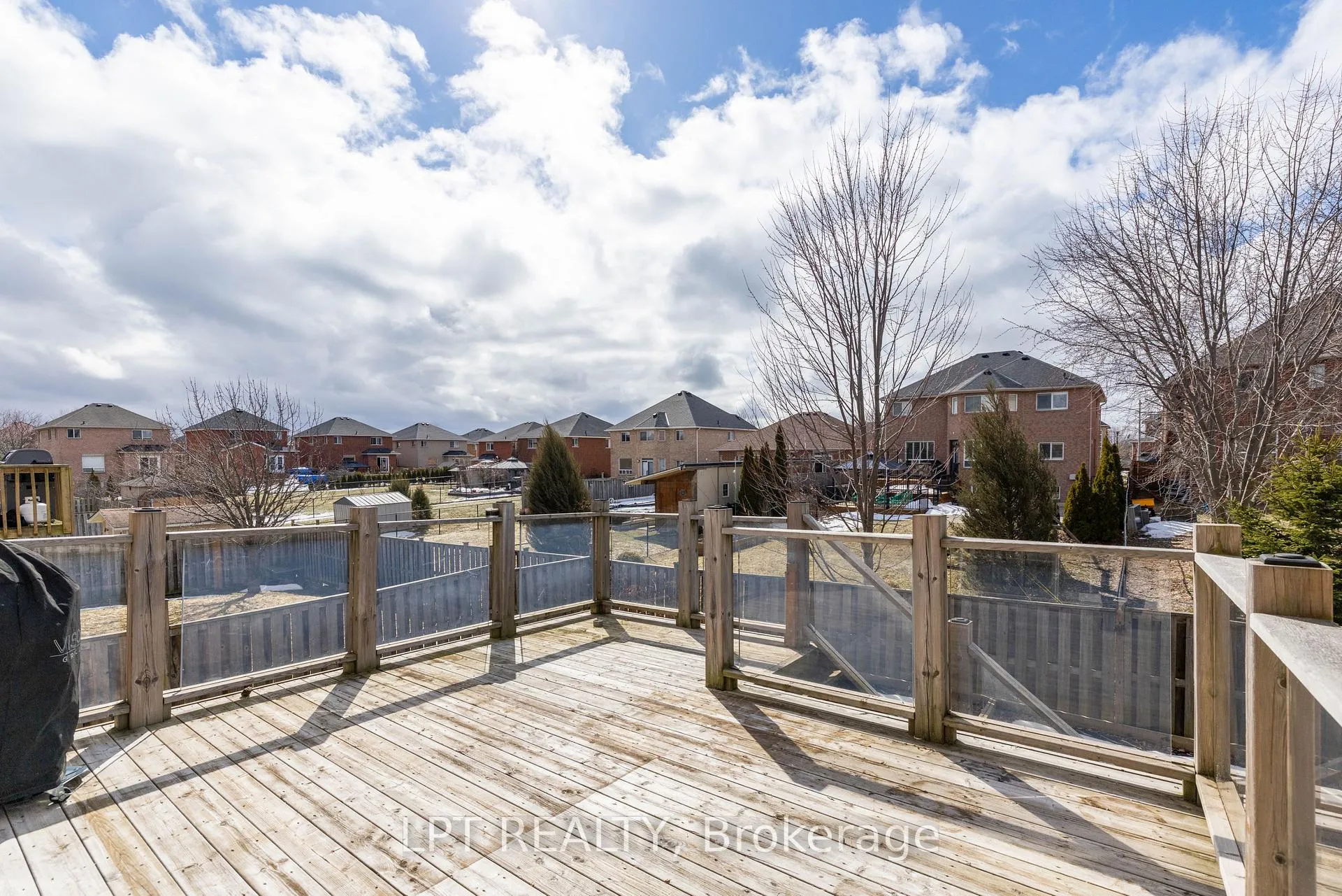 Photo 14 of 36 Ivygreen Road, Georgina, Keswick North — HOMEH