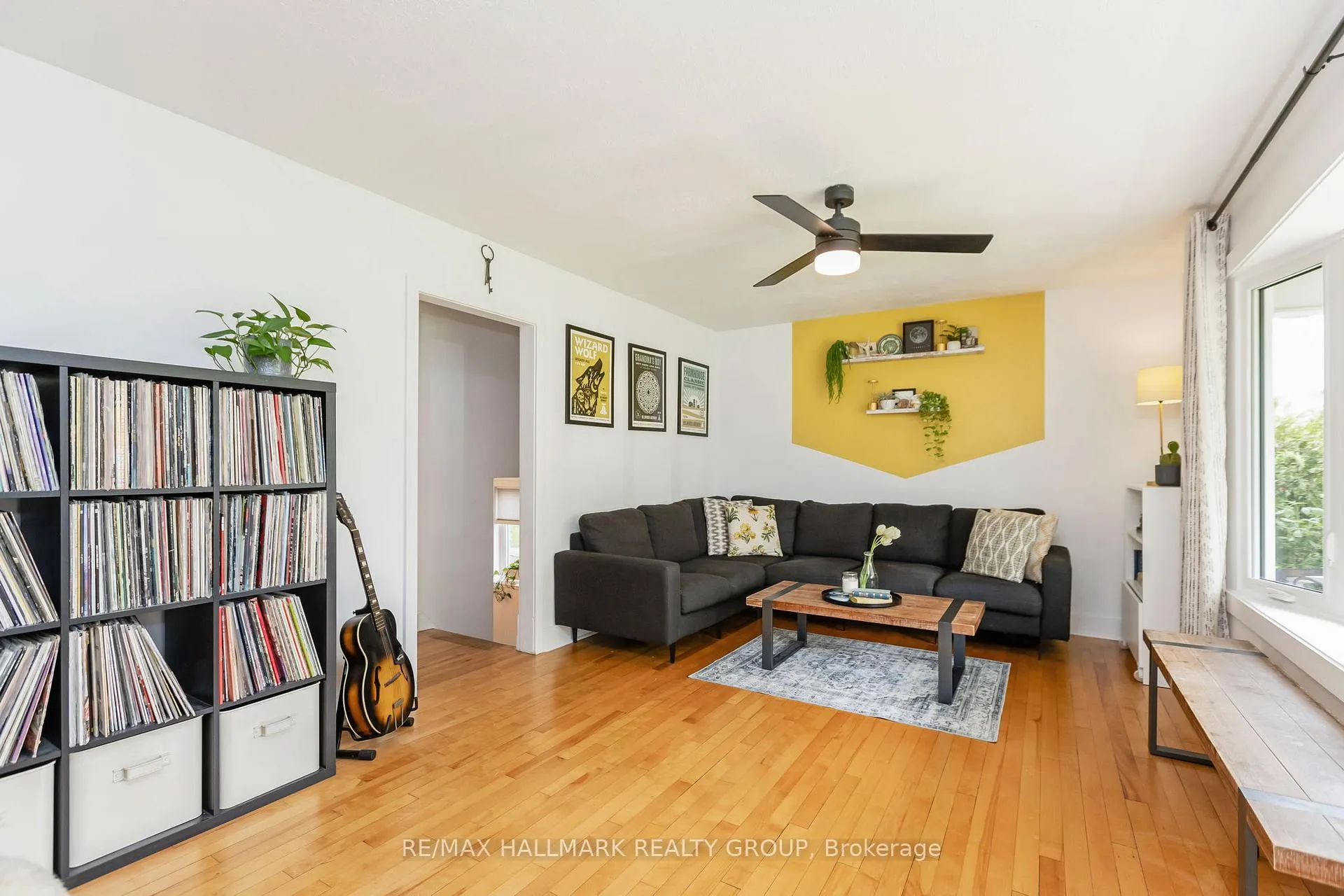 Photo 9 of 1225 Foxbar Avenue, Ottawa, Ellwood — HOMEH