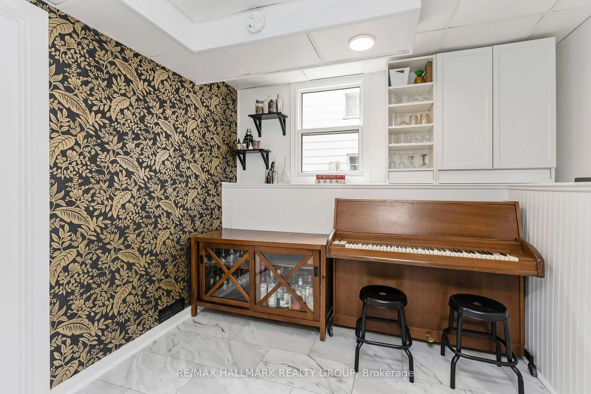 Photo 17 of 1225 Foxbar Avenue, Ottawa, Ellwood — HOMEH