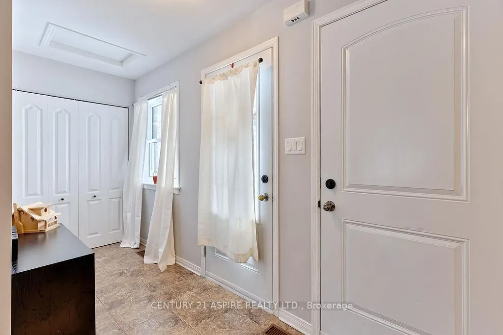 Photo 9 of 22 Wilson Avenue, Petawawa — HOMEH