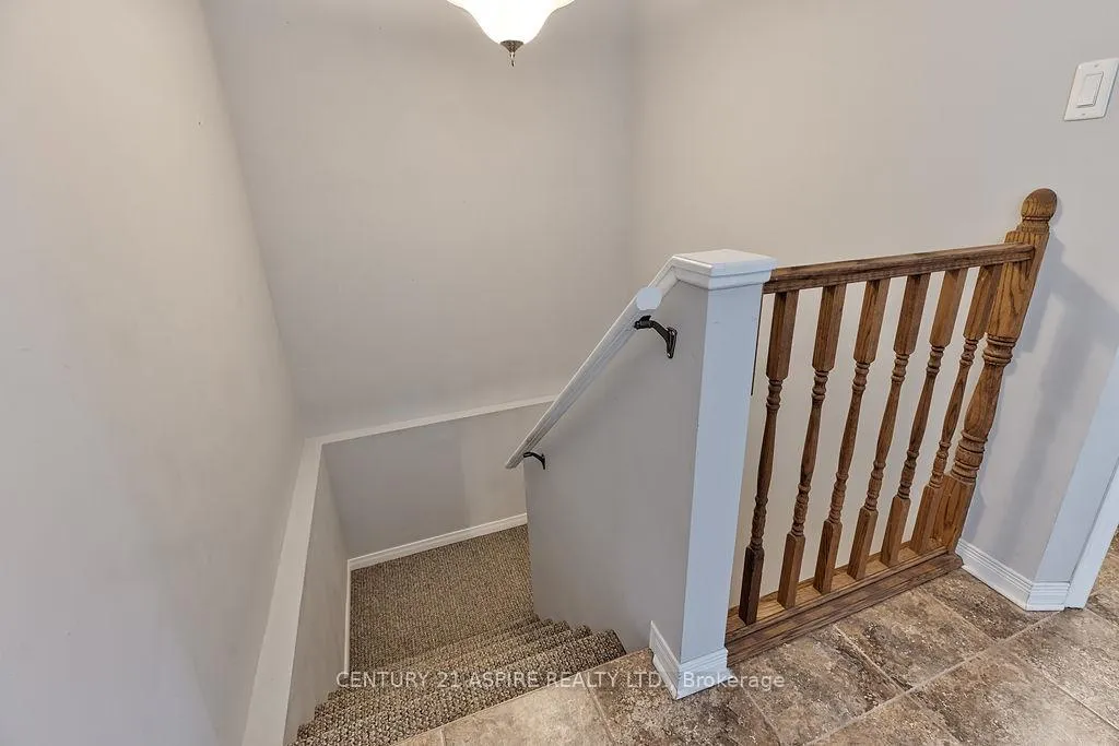 Photo 25 of 22 Wilson Avenue, Petawawa — HOMEH
