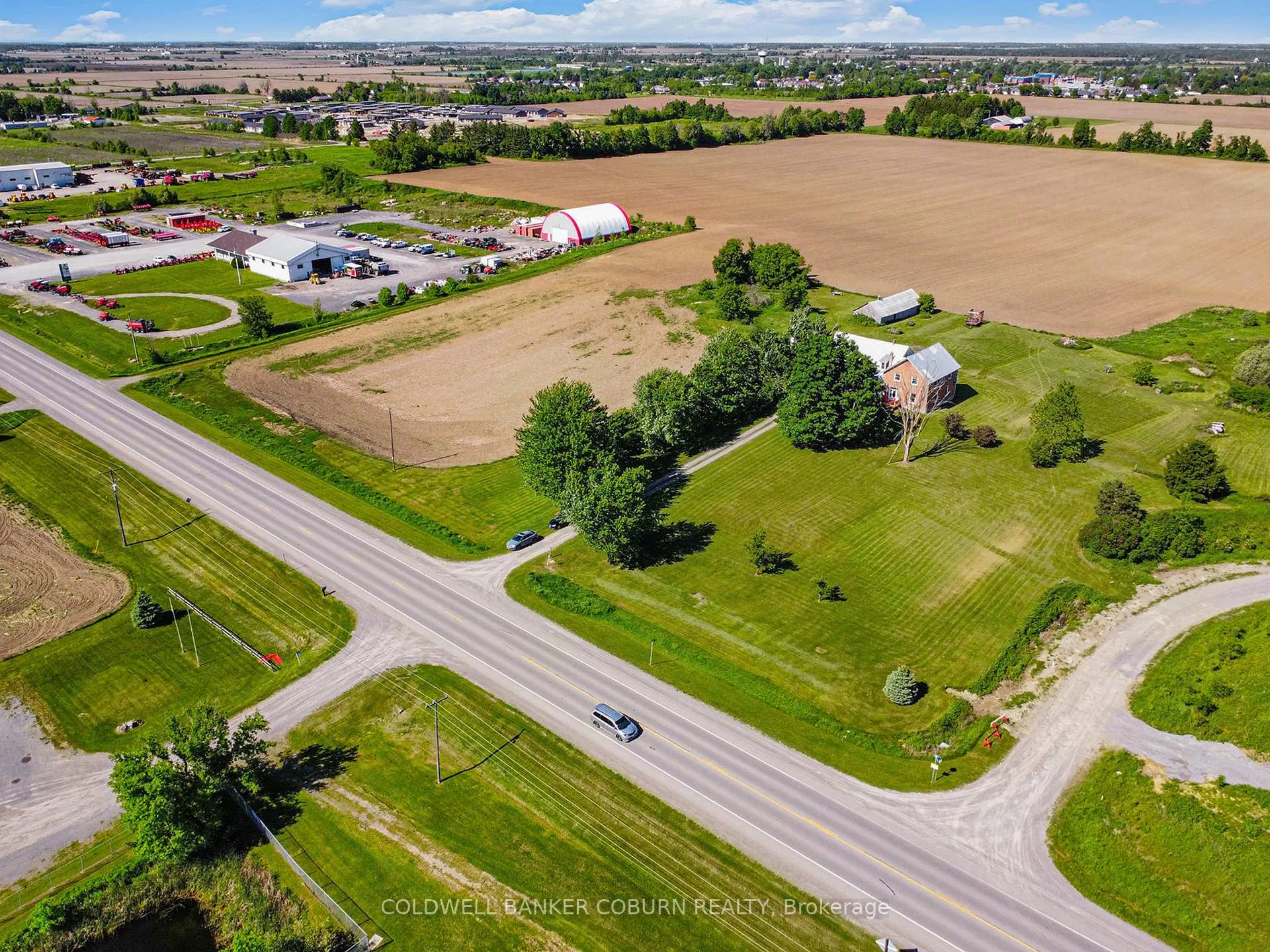Photo 7 of 2327 31 Highway, North Dundas, North Dundas (Winchester) Twp — HOMEH