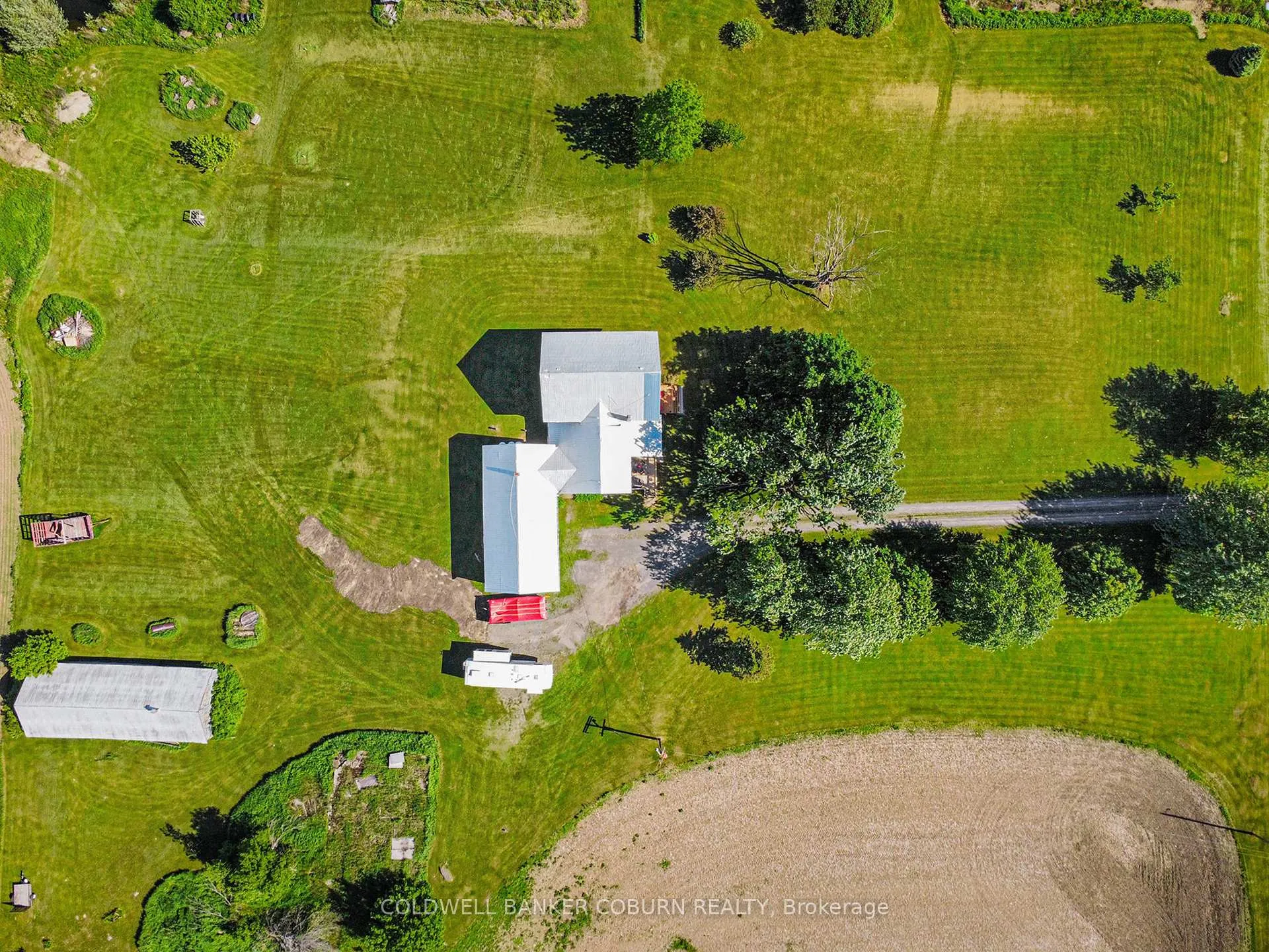 Photo 9 of 2327 31 Highway, North Dundas, North Dundas (Winchester) Twp — HOMEH