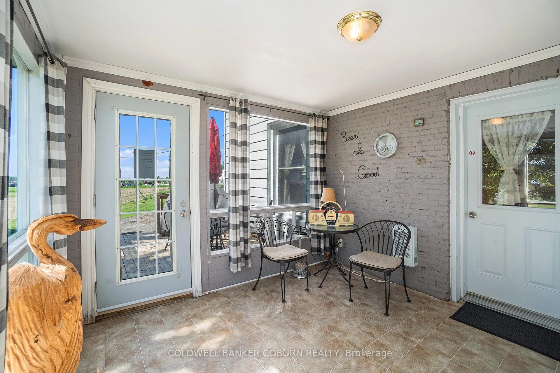Photo 12 of 2327 31 Highway, North Dundas, North Dundas (Winchester) Twp — HOMEH
