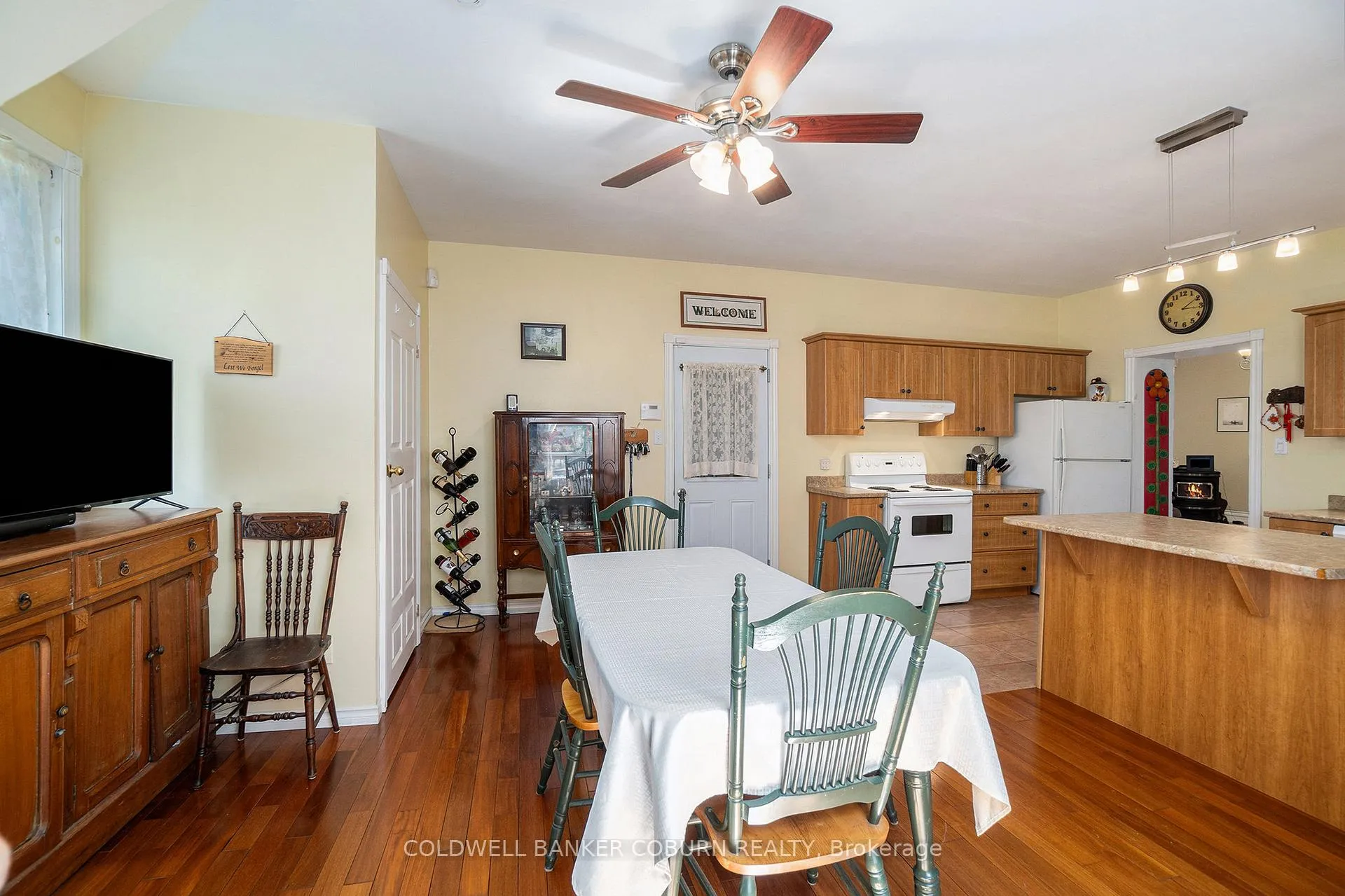 Photo 19 of 2327 31 Highway, North Dundas, North Dundas (Winchester) Twp — HOMEH