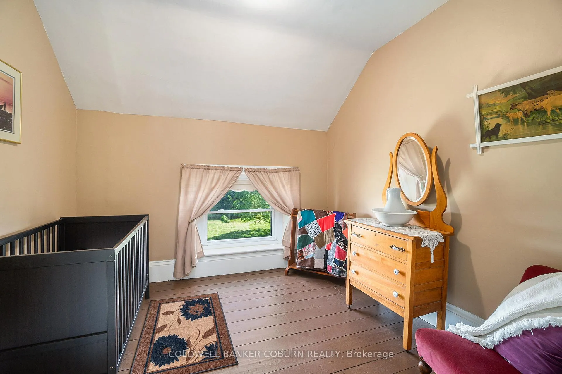 Photo 32 of 2327 31 Highway, North Dundas, North Dundas (Winchester) Twp — HOMEH