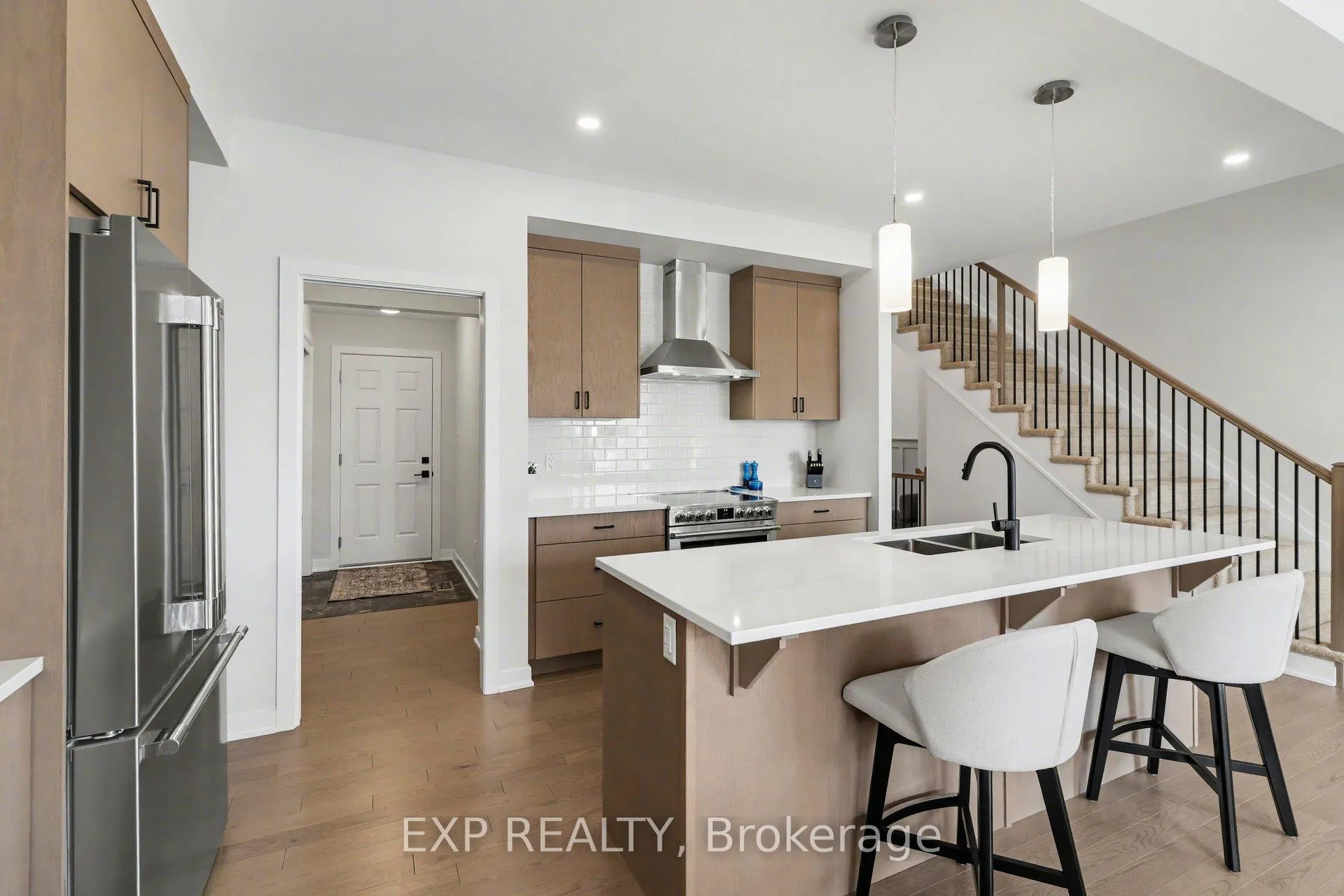 Photo 5 of 540 Montjay Road, Ottawa, Notting Hill/Summerside — HOMEH