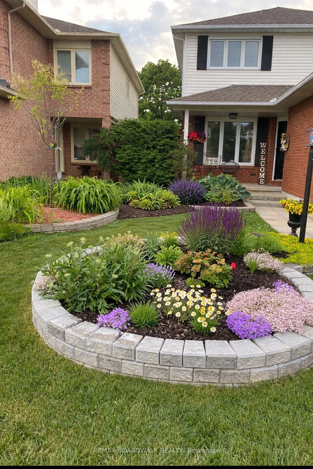 Photo 2 of 91 Equestrian Drive, Ottawa, Kanata - Bridlewood — HOMEH