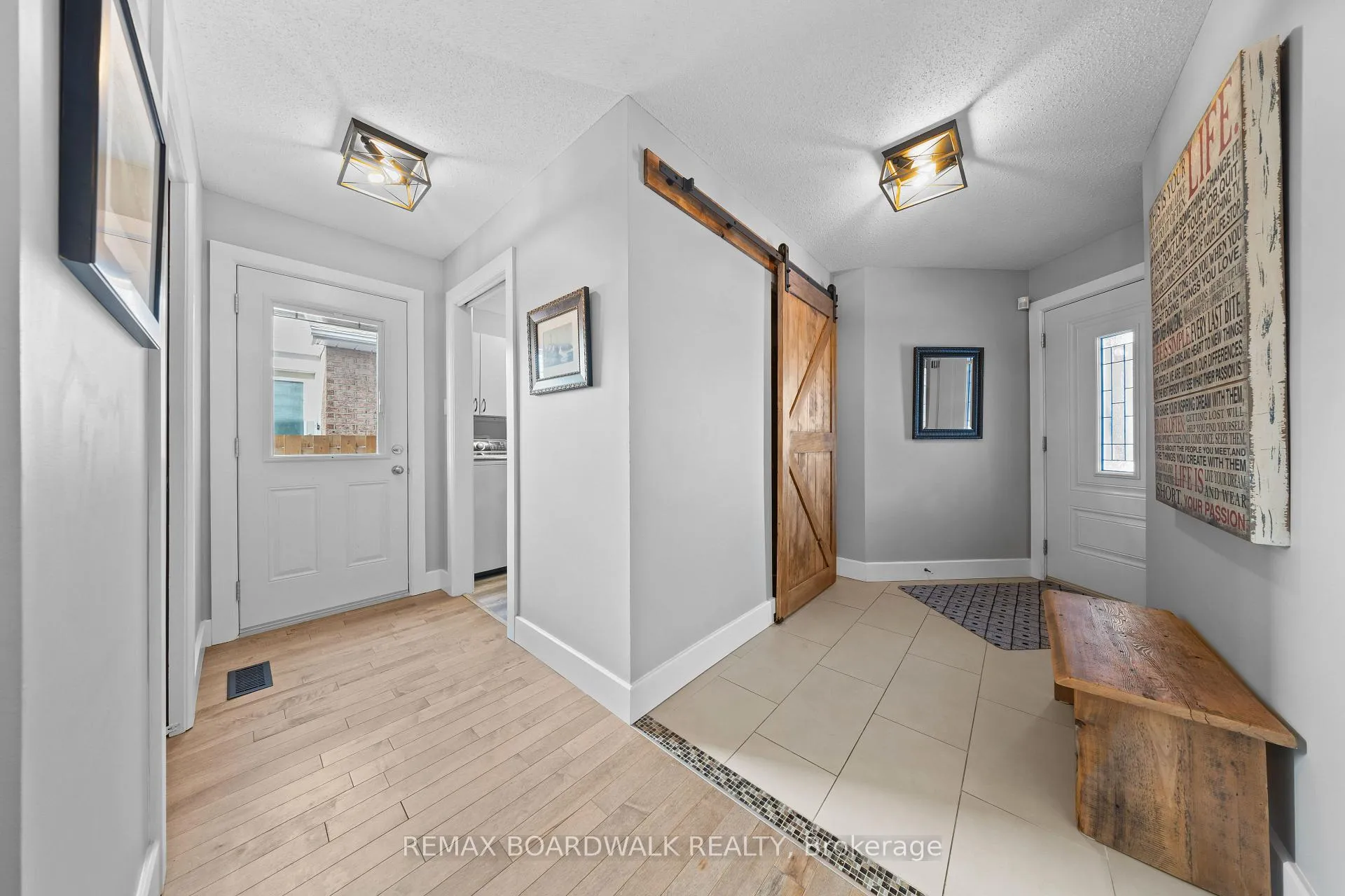 Photo 4 of 91 Equestrian Drive, Ottawa, Kanata - Bridlewood — HOMEH