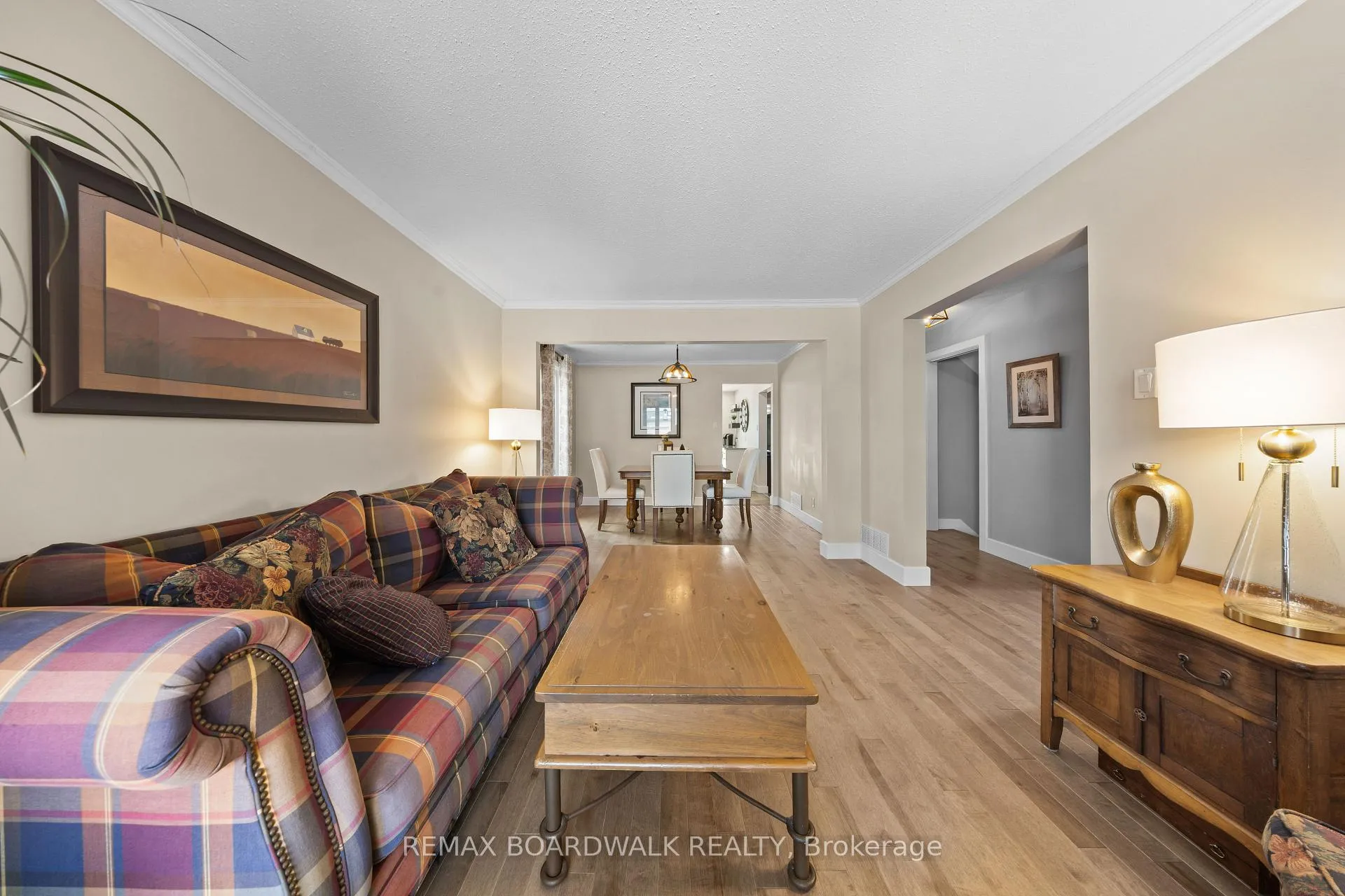 Photo 6 of 91 Equestrian Drive, Ottawa, Kanata - Bridlewood — HOMEH