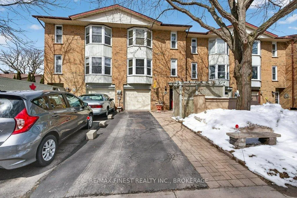 Photo 1 of 31 Limeridge Drive, Kingston, Kingston East (Incl Barret Crt) — HOMEH