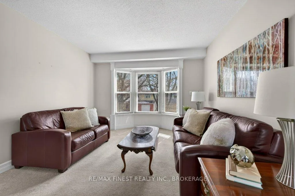 Photo 6 of 31 Limeridge Drive, Kingston, Kingston East (Incl Barret Crt) — HOMEH