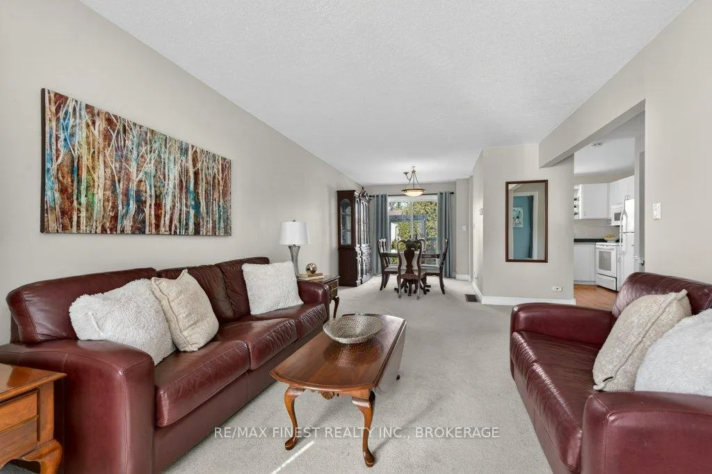 Photo 7 of 31 Limeridge Drive, Kingston, Kingston East (Incl Barret Crt) — HOMEH
