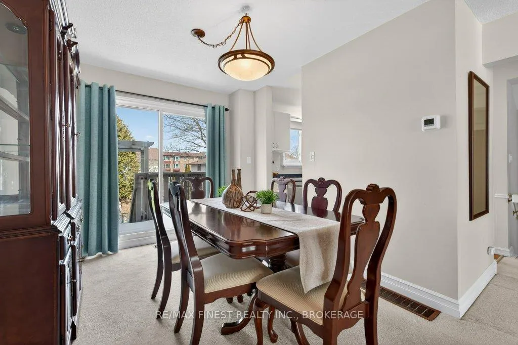 Photo 8 of 31 Limeridge Drive, Kingston, Kingston East (Incl Barret Crt) — HOMEH