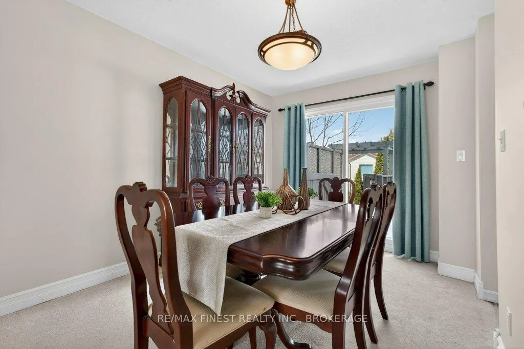 Photo 9 of 31 Limeridge Drive, Kingston, Kingston East (Incl Barret Crt) — HOMEH