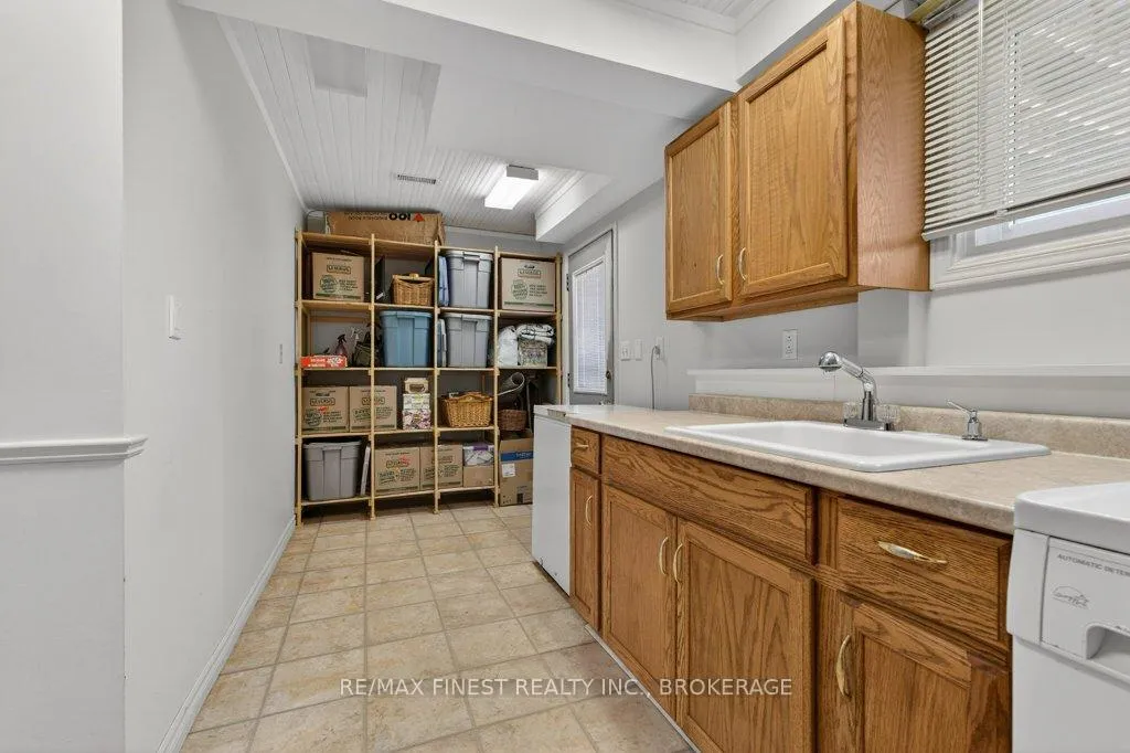 Photo 21 of 31 Limeridge Drive, Kingston, Kingston East (Incl Barret Crt) — HOMEH