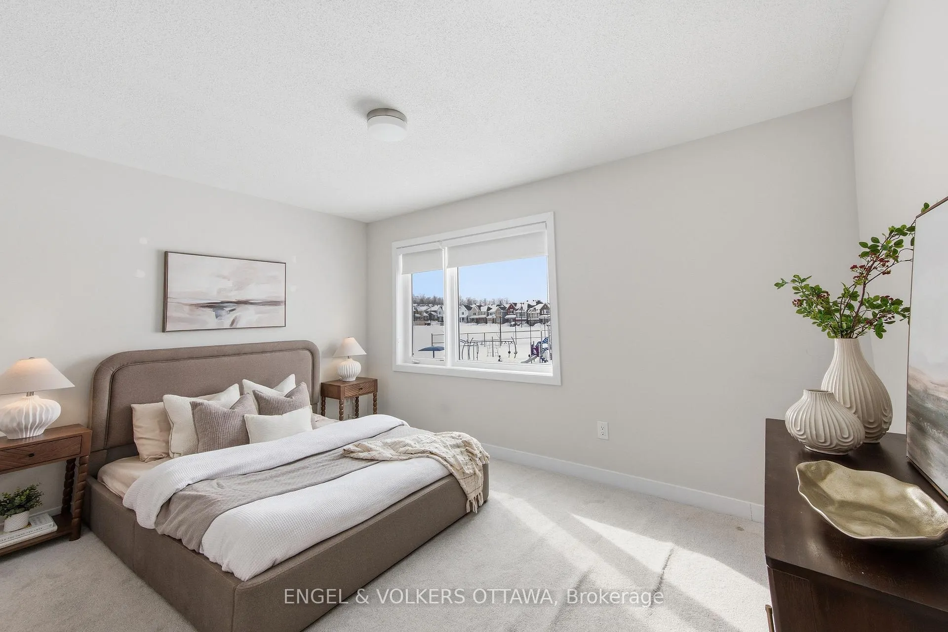 Photo 17 of 302 Canadensis Lane, Ottawa, Barrhaven - Half Moon Bay — HOMEH