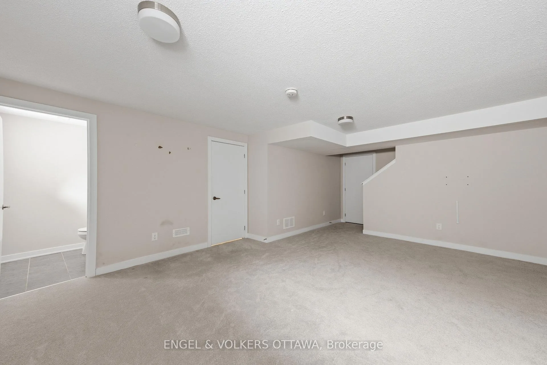Photo 29 of 302 Canadensis Lane, Ottawa, Barrhaven - Half Moon Bay — HOMEH
