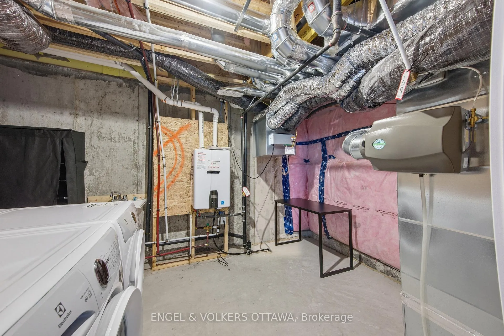 Photo 30 of 302 Canadensis Lane, Ottawa, Barrhaven - Half Moon Bay — HOMEH