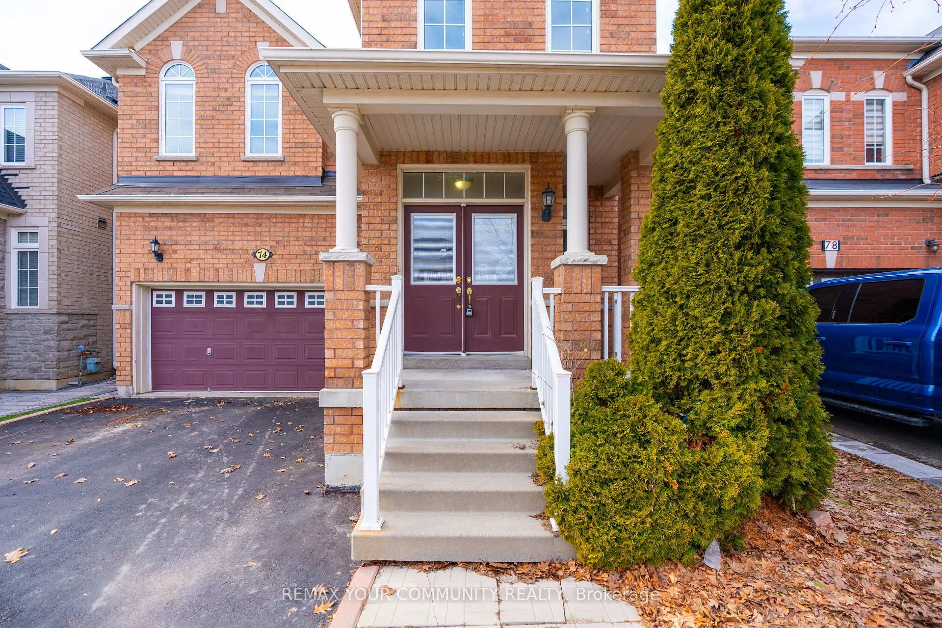 Photo 2 of 74 Moderna Drive, Vaughan, Vellore Village — HOMEH