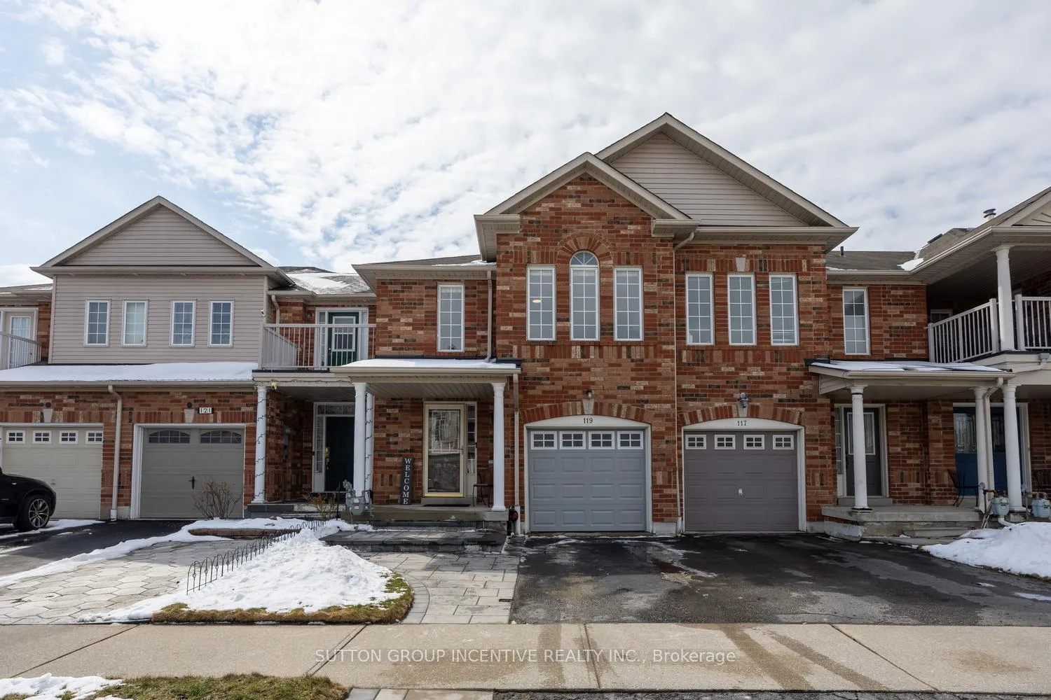 Photo 1 of 119 Angier Crescent, Ajax, South East — HOMEH