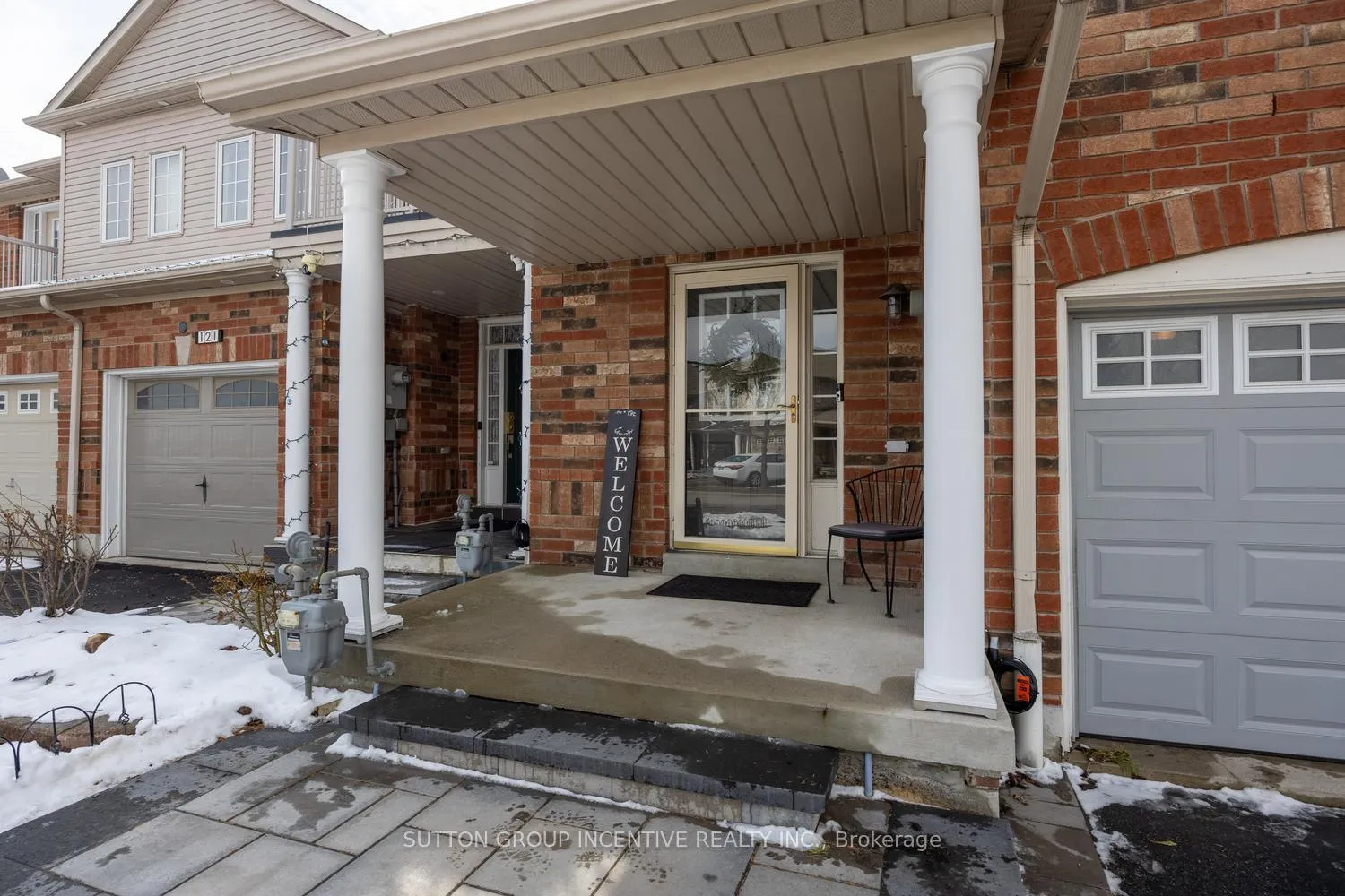 Photo 4 of 119 Angier Crescent, Ajax, South East — HOMEH