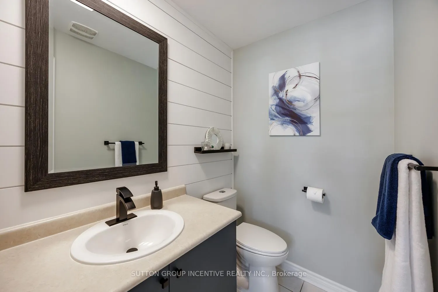 Photo 7 of 119 Angier Crescent, Ajax, South East — HOMEH