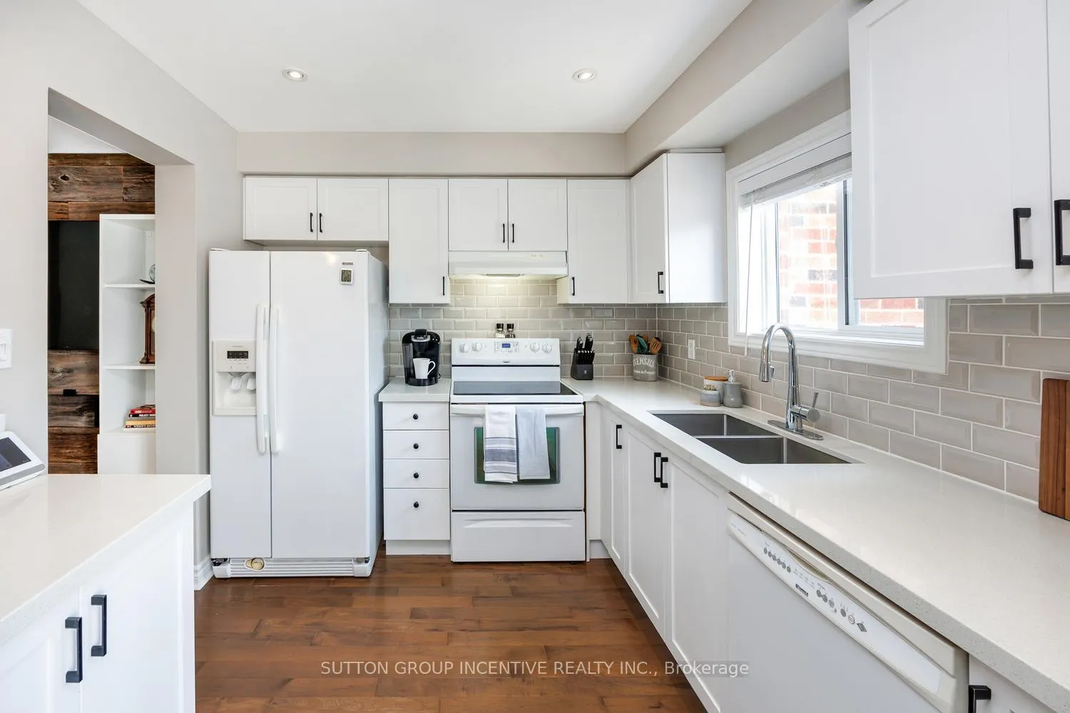 Photo 20 of 119 Angier Crescent, Ajax, South East — HOMEH