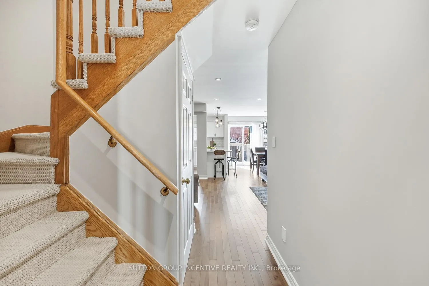 Photo 22 of 119 Angier Crescent, Ajax, South East — HOMEH
