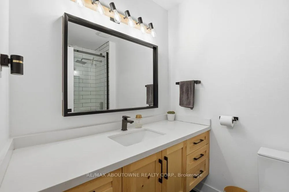 Photo 13 of Unit 636, 895 Maple Avenue, Burlington, Brant — HOMEH