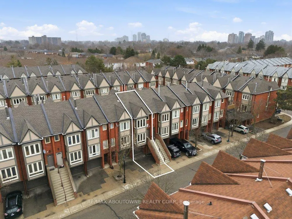 Photo 23 of Unit 636, 895 Maple Avenue, Burlington, Brant — HOMEH