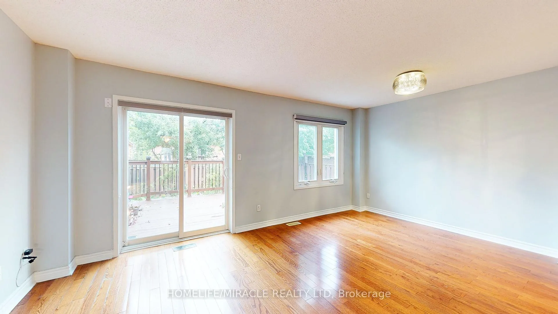Photo 8 of 36 Mannel Crescent, Brampton, Fletcher's West — HOMEH
