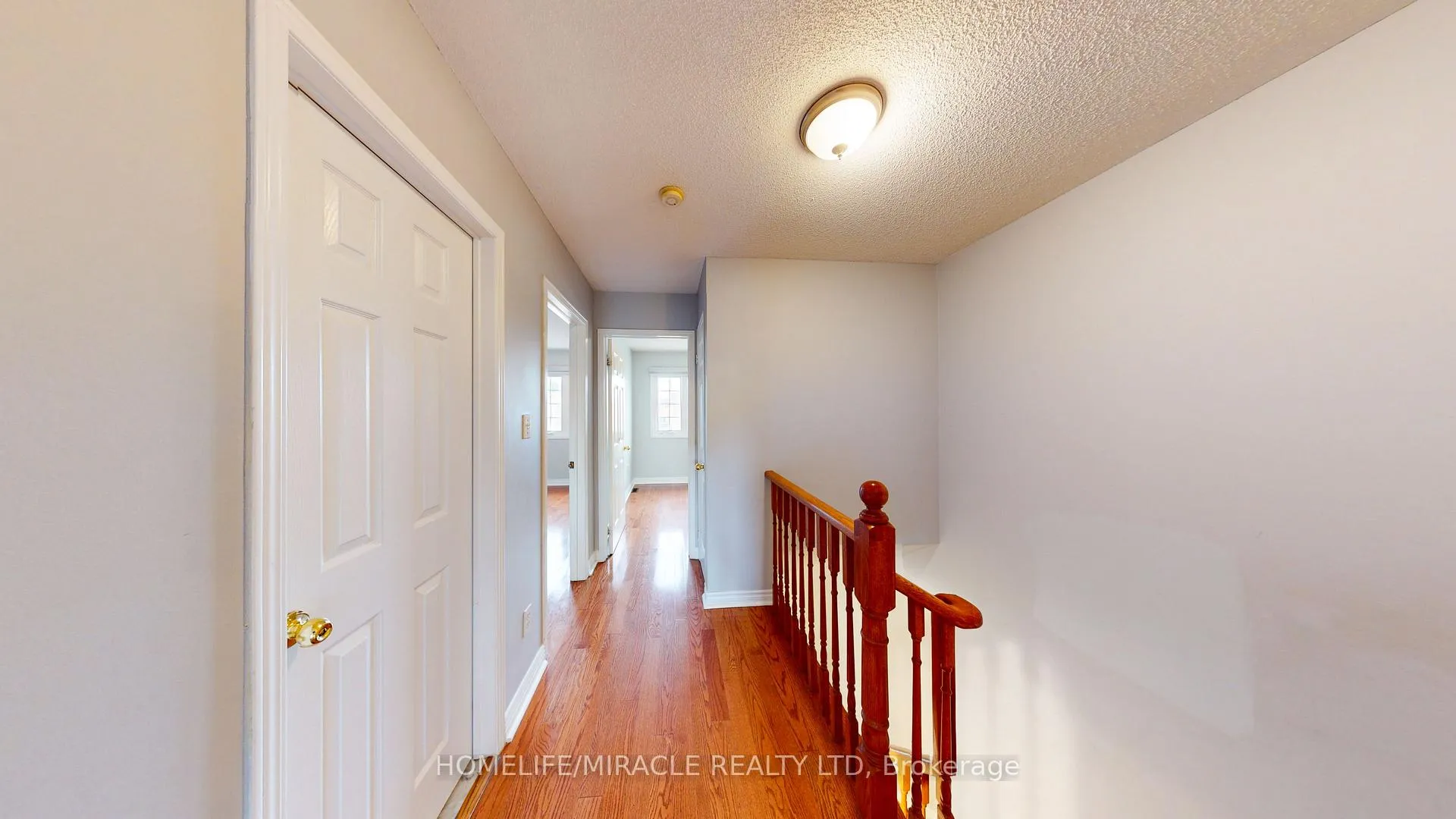 Photo 13 of 36 Mannel Crescent, Brampton, Fletcher's West — HOMEH