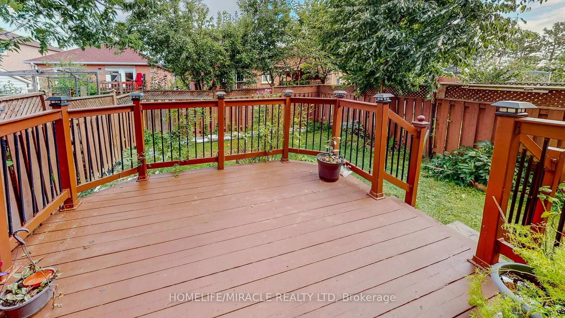 Photo 33 of 36 Mannel Crescent, Brampton, Fletcher's West — HOMEH