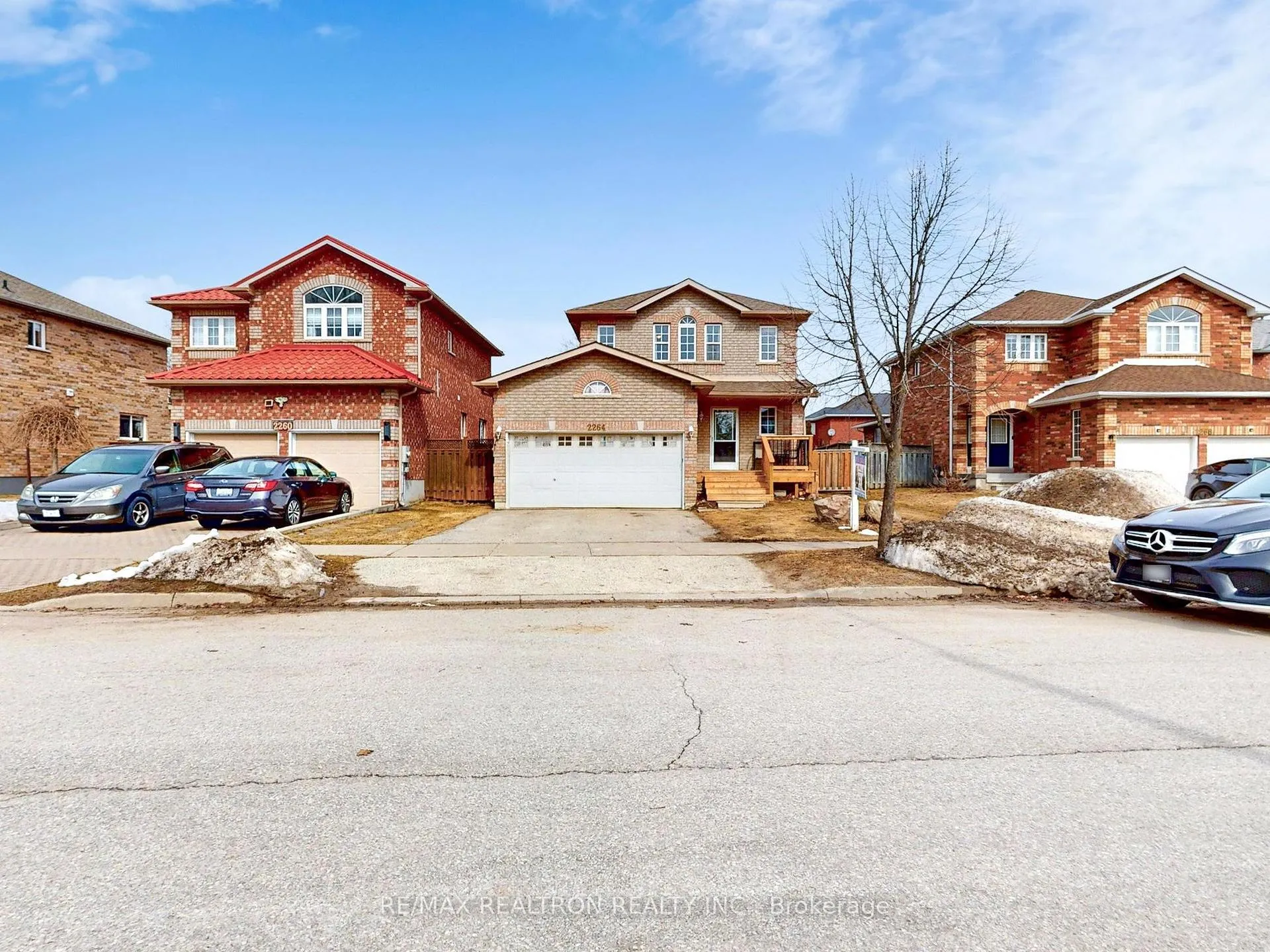 Photo 1 of 2264 Jack Crescent, Innisfil, Alcona — HOMEH