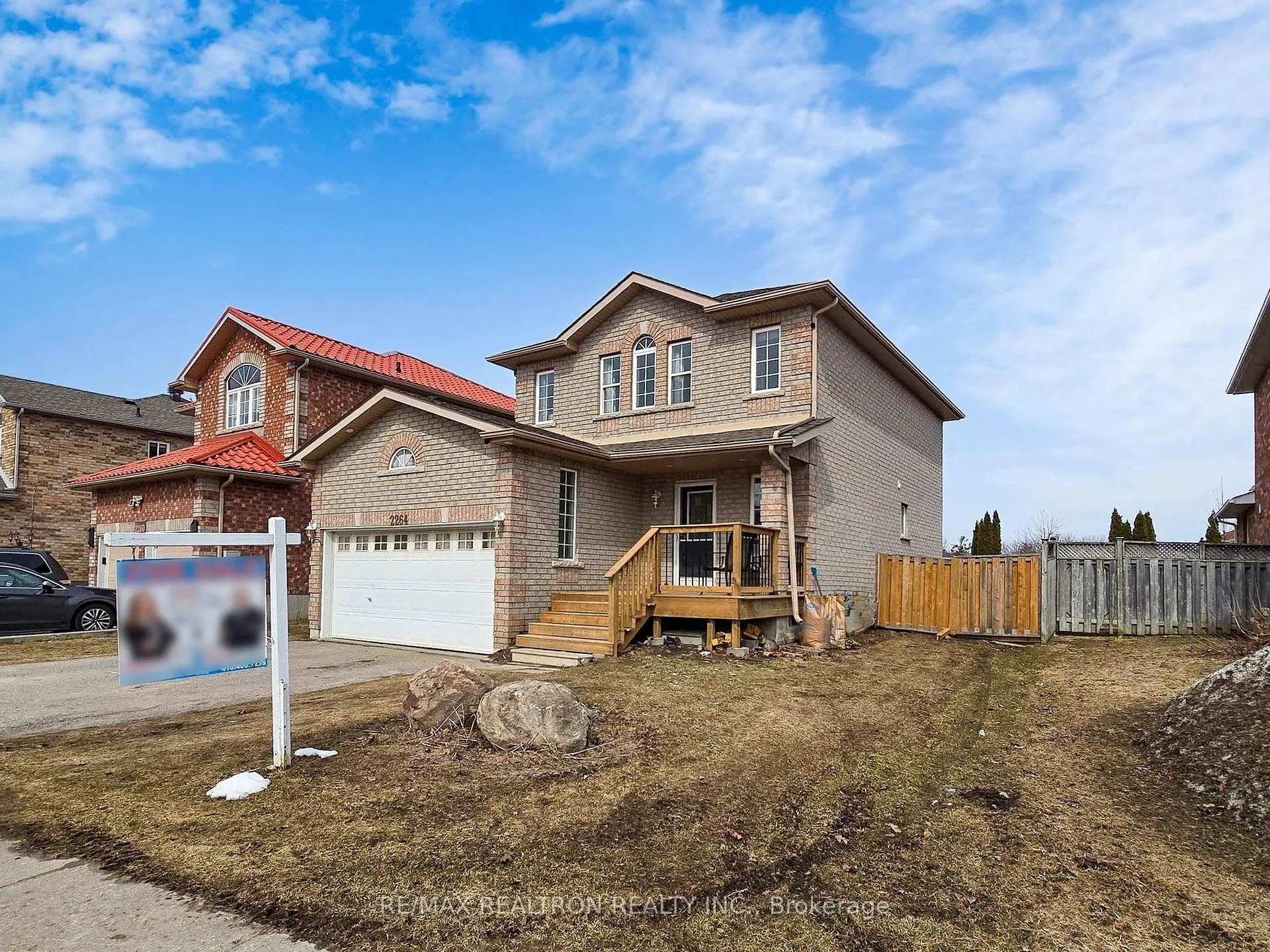 Photo 3 of 2264 Jack Crescent, Innisfil, Alcona — HOMEH